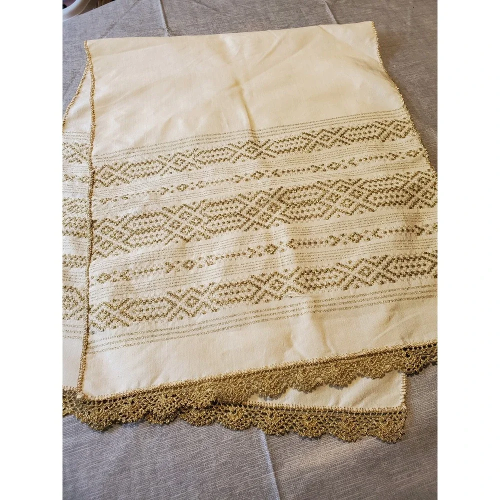 Gold stitch 43.5